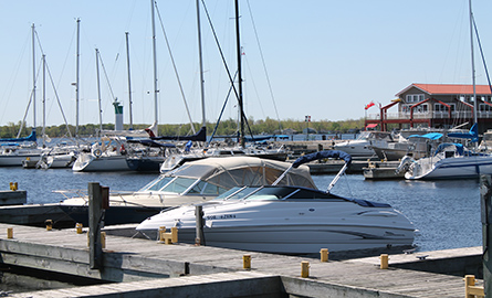 boats at Meyers Pier