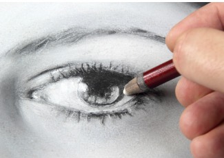 picture of pencil drawing of an eye